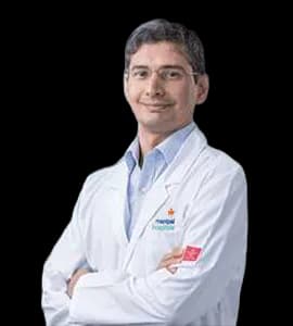 Dr. Amit Rauthan | Medical Oncologist | Manipal Hospitals Global