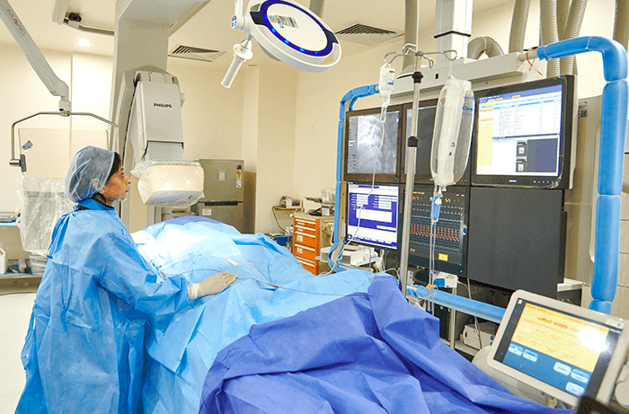 Minimally Invasive Cardiac Surgery (MICS)